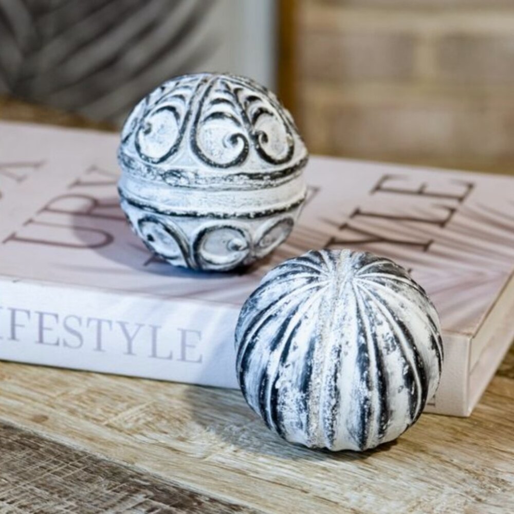 Set/2 Hand-Carved Stone Balls Bowl Filler